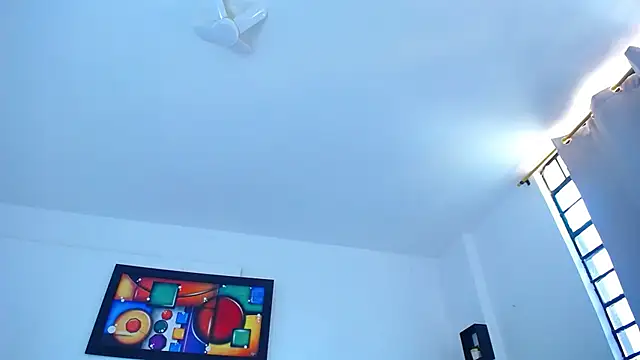 Chiqui milk  online show from 02-24-25, 07:30