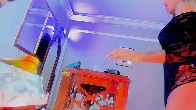 Jimena Grey online show from 02-28-26, 06:47