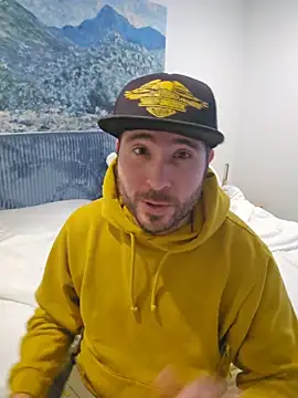 JeepinAround online show from 01-14-26, 03:17