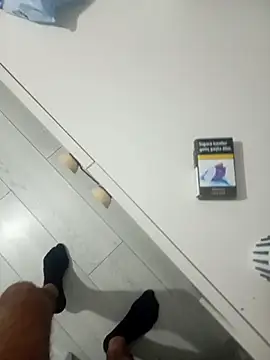 Snapshot of Kurtsikici@xh chatting on 10-15-25, 09:59 Kurtsikicixh online show from 10-15-25, 09:59