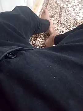 Snapshot of Kurtsikici@xh chatting on 10-25-25, 01:02 Kurtsikicixh online show from 10-25-25, 01:02