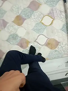 Snapshot of Kurtsikici@xh chatting on 10-31-25, 02:23 Kurtsikicixh online show from 10-31-25, 02:23