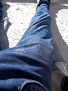 Kurtsikicixh online show from 12-16-25, 09:47