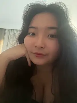 cutie mio online show from 12-22-24, 12:38
