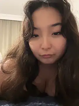 cutie mio online show from 12-29-24, 07:22