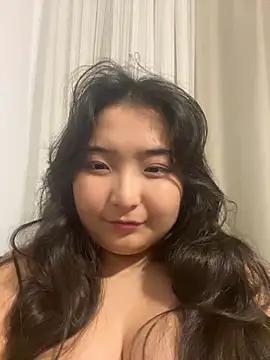 cutie mio online show from 02-14-25, 06:51