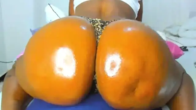 Snapshot of Natasha_Spencer chatting on 03-02-26, 04:47 Natasha Spencer online show from 03-02-26, 04:47