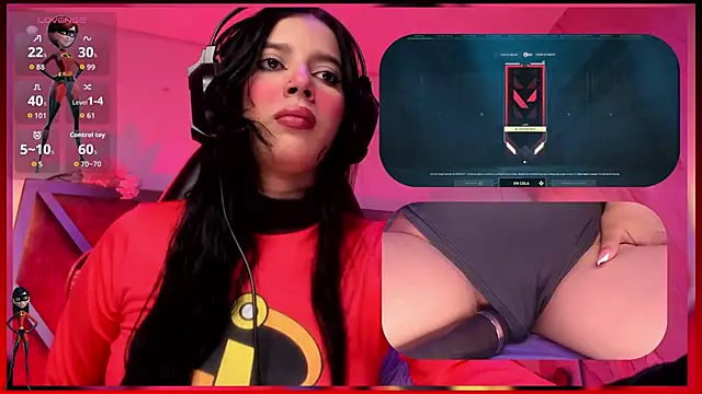 SweetieCloe  online show from 10-19-25, 09:04