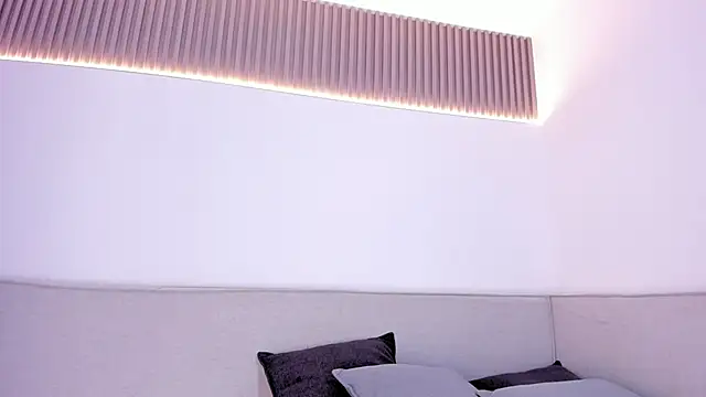 Snapshot of jasminehill_ chatting on 11-22-25, 01:10 jasminehill online show from 11-22-25, 01:10