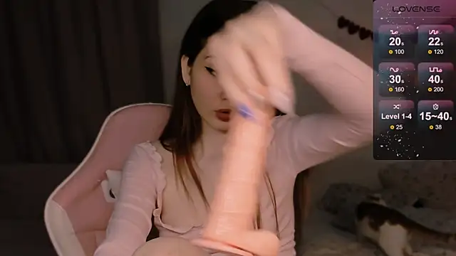 Snapshot of CoddleWeeper_ chatting on 11-25-25, 10:48 CoddleWeeper online show from 11-25-25, 10:48