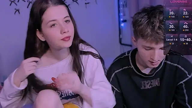 CoddleWeeper  online show from 03-01-26, 03:47