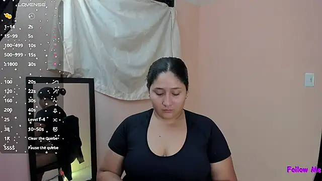 cherrycurvyyy online show from 12-15-25, 07:18