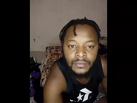 Snapshot of Freaky_Vannahs chatting on 02-09-26, 12:36 Freaky Vannahs online show from 02-09-26, 12:36