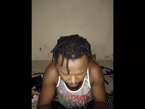 Snapshot of Freaky_Vannahs chatting on 02-12-26, 02:39 Freaky Vannahs online show from 02-12-26, 02:39