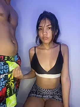 Snapshot of Boypolla11 chatting on 10-22-25, 08:47 Boypolla11 online show from 10-22-25, 08:47