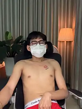 Snapshot of MinhTuanLive chatting on 02-21-26, 08:15 MinhTuanLive online show from 02-21-26, 08:15