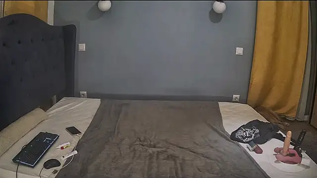 Snapshot of AnnaMaee chatting on 01-19-25, 10:39 AnnaMaee online show from 01-19-25, 10:39