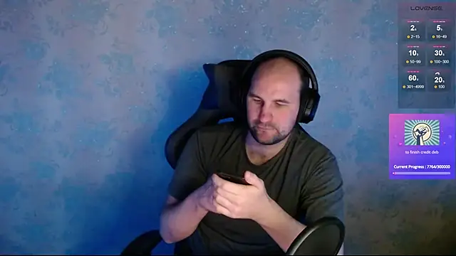 Snapshot of Popadosik_Mod chatting on 02-11-25, 11:21 Popadosik Mod online show from 02-11-25, 11:21