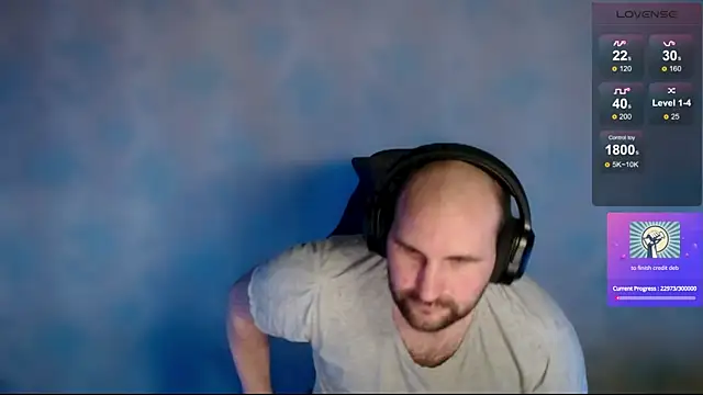 Snapshot of Popadosik_Mod chatting on 03-15-25, 03:48 Popadosik Mod online show from 03-15-25, 03:48