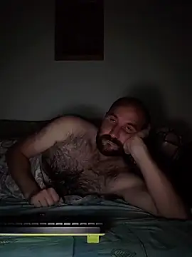 Snapshot of Popadosik_Mod chatting on 10-25-25, 04:24 Popadosik Mod online show from 10-25-25, 04:24