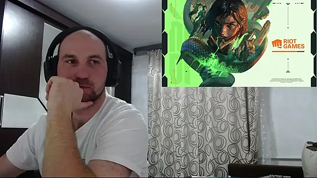 Snapshot of Popadosik_Mod chatting on 02-16-26, 02:57 Popadosik Mod online show from 02-16-26, 02:57