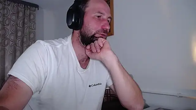 Snapshot of Popadosik_Mod chatting on 03-02-26, 07:21 Popadosik Mod online show from 03-02-26, 07:21