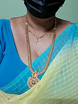 ananya956 online show from 02-25-25, 12:25