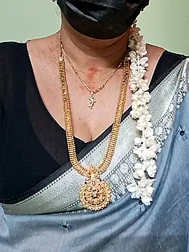 ananya956 online show from 02-27-25, 05:13