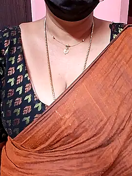 ananya956 online show from 10-28-25, 11:07