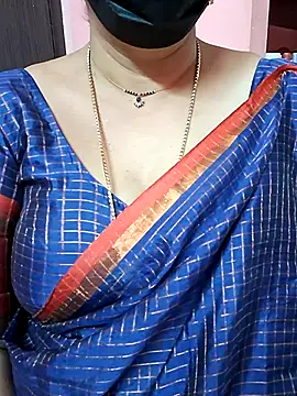 ananya956 online show from 11-18-25, 05:34