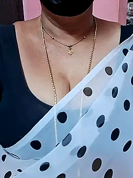 ananya956 online show from 11-28-25, 10:40