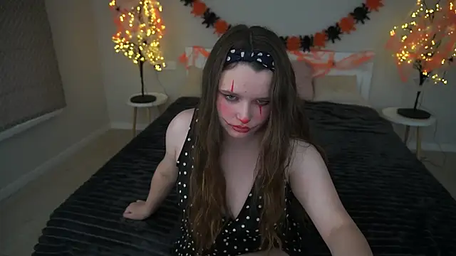 MagicPeachh  online show from 10-17-25, 05:54