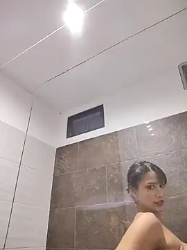 Ramona Flower online show from 12-20-24, 04:20