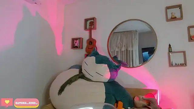 Ramona Flower online show from 01-21-25, 01:08