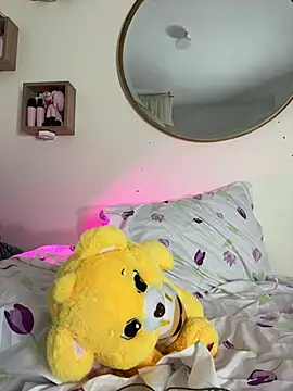 Ramona Flower online show from 02-23-25, 03:13