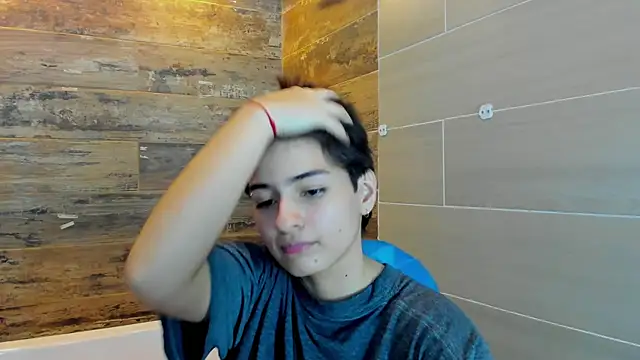 Snapshot of Bryce_Evans chatting on 09-26-25, 02:32 Bryce Evans online show from 09-26-25, 02:32