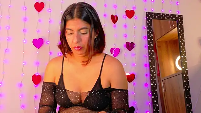 im anna  online show from 02-25-26, 01:04