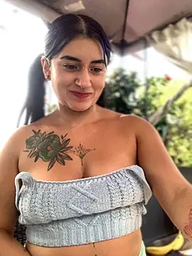 Snapshot of Lilith_Pink chatting on 01-19-25, 08:19 Lilith Pink online show from 01-19-25, 08:19