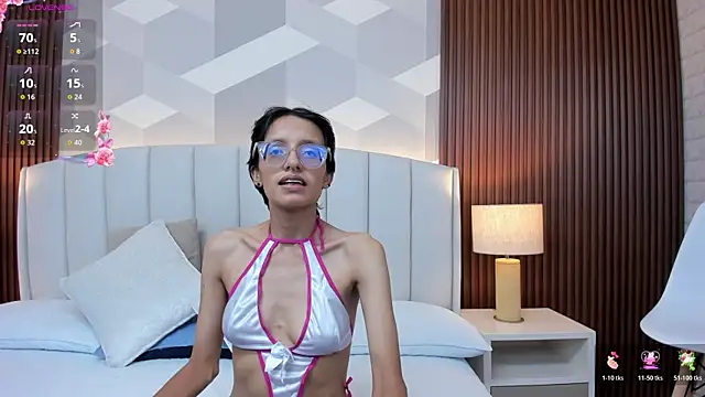 Marge lasander online show from 10-26-25, 01:55