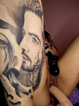 taaylor33 online show from 12-04-24, 06:55