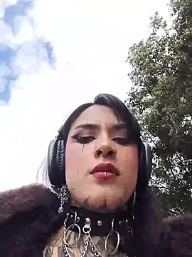 taaylor33 online show from 01-14-26, 08:58