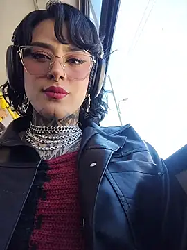 taaylor33 online show from 02-09-26, 05:28