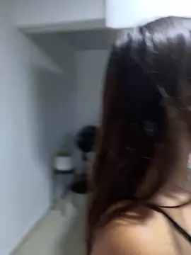 HaileyBaldwin online show from 12-16-24, 11:33