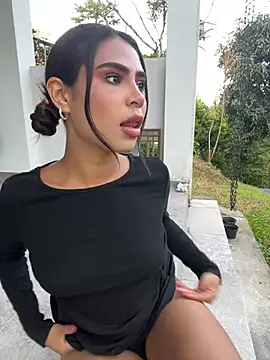 HaileyBaldwin online show from 01-26-25, 10:13