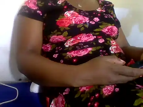 Hot-zeenah online show from 10-03-25, 06:16