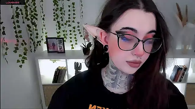 Dixi Pixi  online show from 10-11-25, 05:39