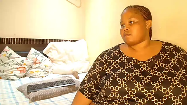 Snapshot of 19bootylicious chatting on 11-10-25, 01:43 19bootylicious online show from 11-10-25, 01:43