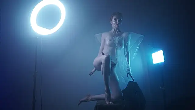 ginger hugs online show from 03-14-25, 04:21