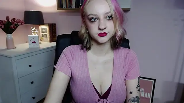 MadelineLust online show from 12-14-24, 07:40