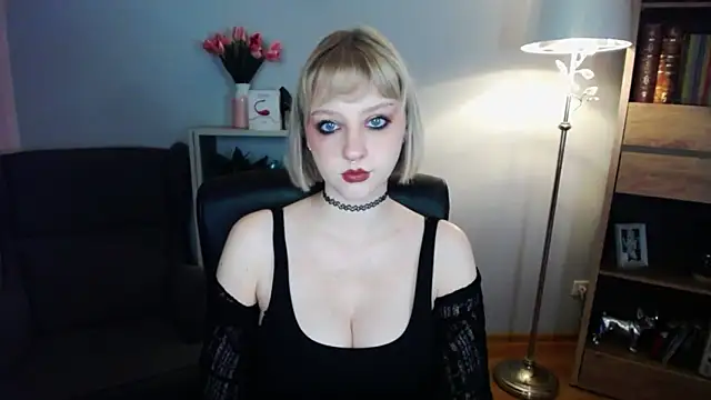 MadelineLust online show from 09-28-25, 01:27